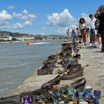 shoes-on-the-danube-bank